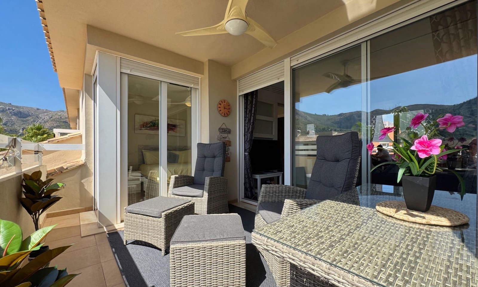 1 soverom Penthouse til salgs i Pego med svømmebasseng garasje - € 175 000 (Ref: 10140074)