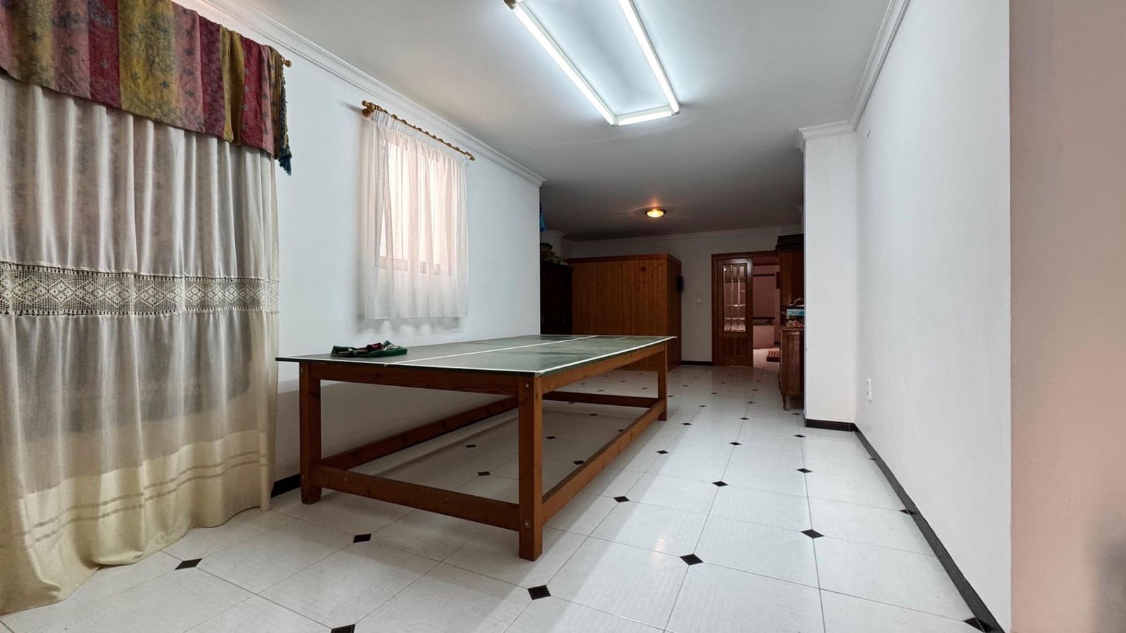 7 soveværelse Byhus til salg i Pego med garage - € 479.000 (Ref: 10140076)