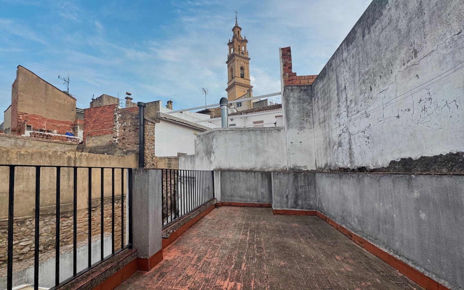 4 slaapkamer Huis te koop in La Font d'En Carros - € 250.000 (Ref: 10140078)