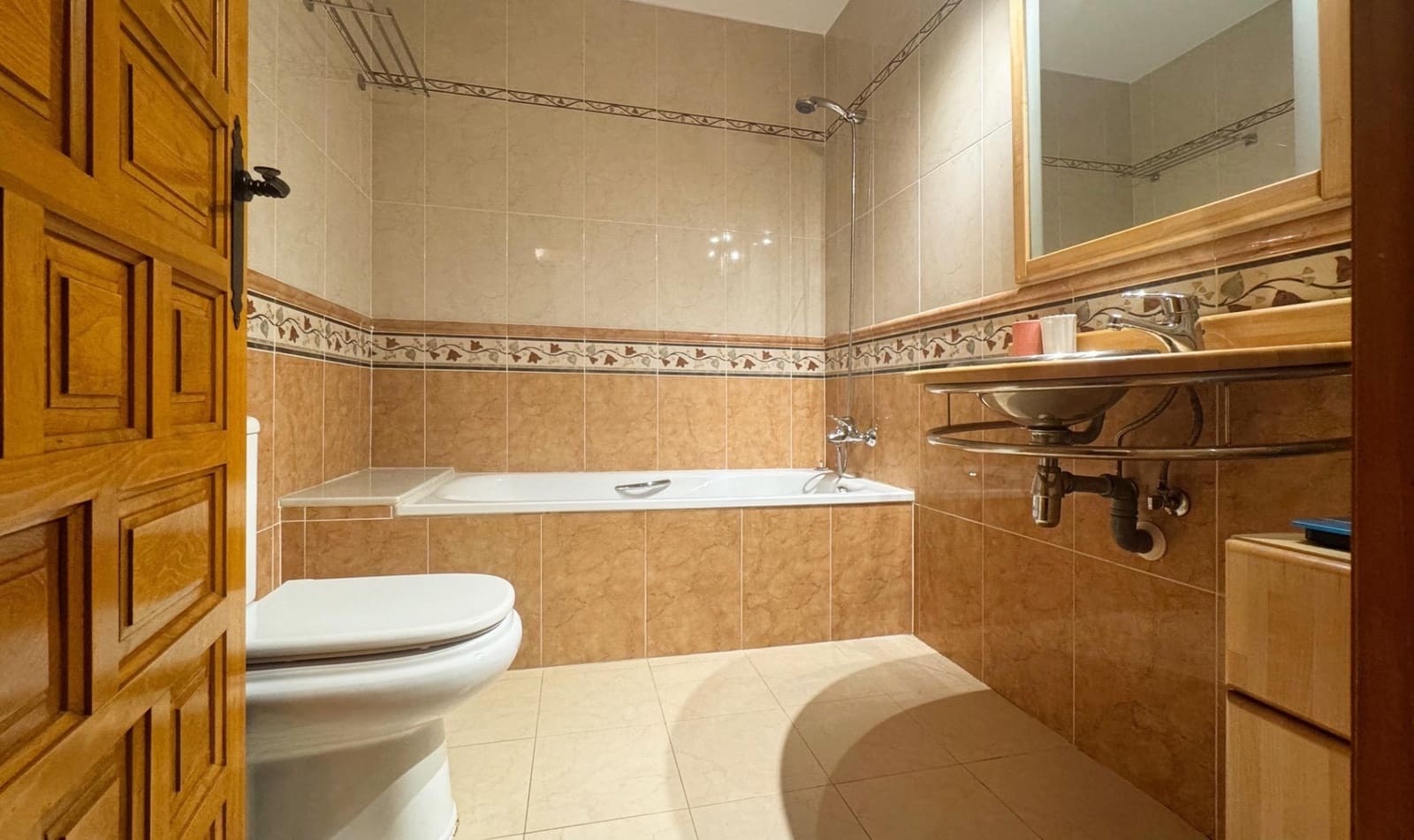 7 soverom Villa til salgs i Monte Pego med svømmebasseng garasje - € 750 000 (Ref: 10140079)