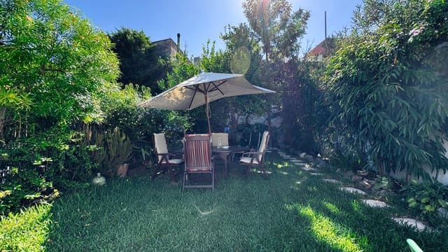 Adosado de 5 habitaciones en Pego en venta con garaje - 349.000 € (Ref: 10140080)