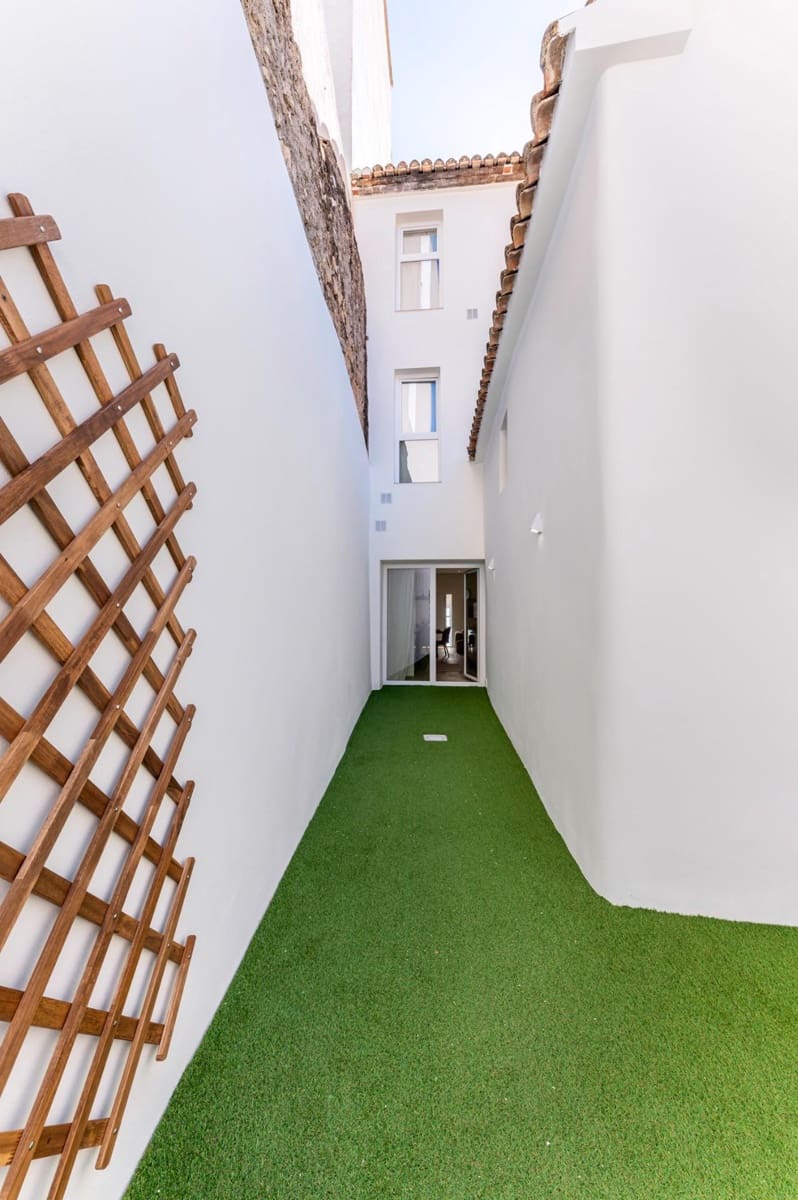 4 slaapkamer Rijtjeshuis te koop in Pego - € 264.700 (Ref: 10140081)