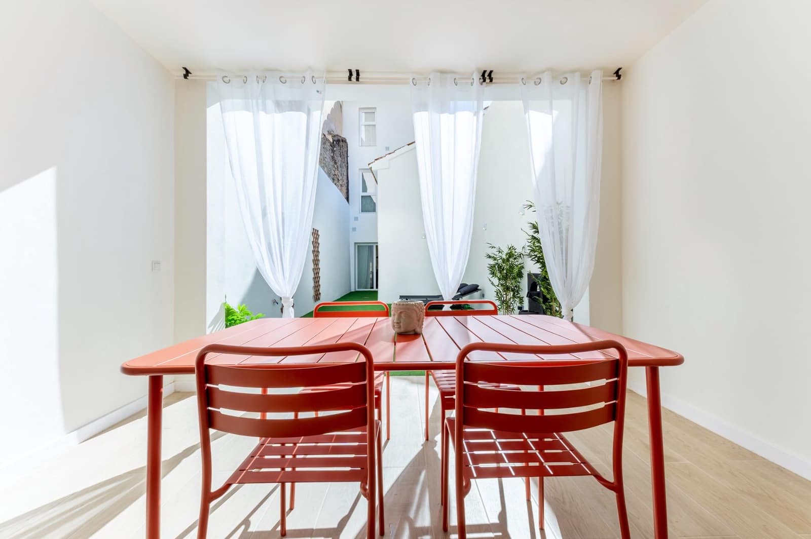 4 slaapkamer Rijtjeshuis te koop in Pego - € 264.700 (Ref: 10140081)