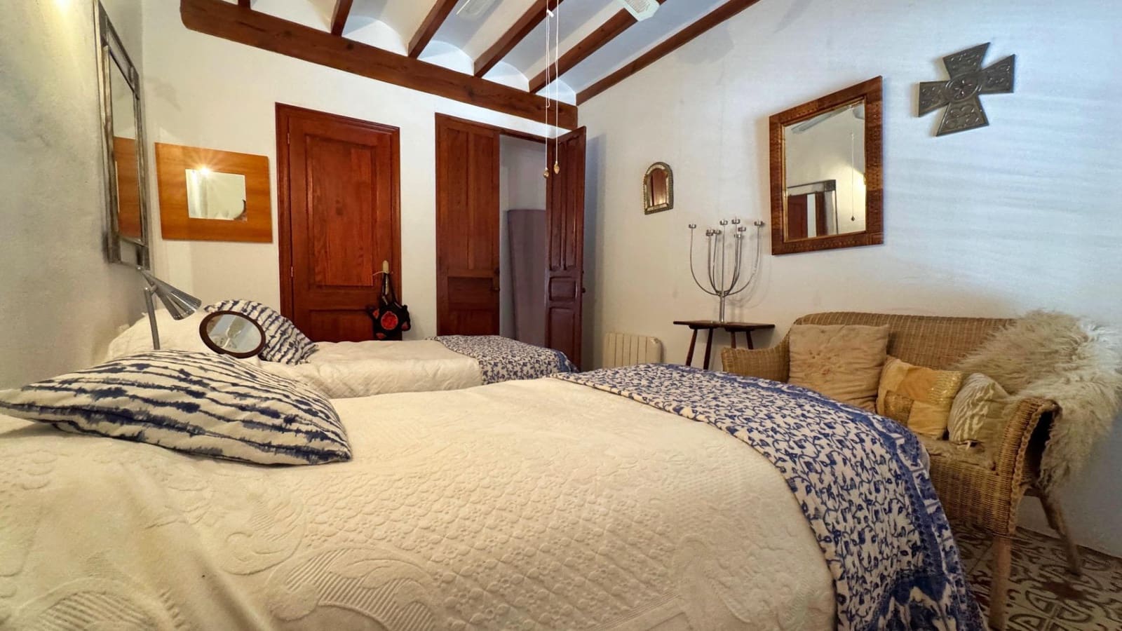 6 bedroom Townhouse for sale in Adsubia - € 285,000 (Ref: 10159693)