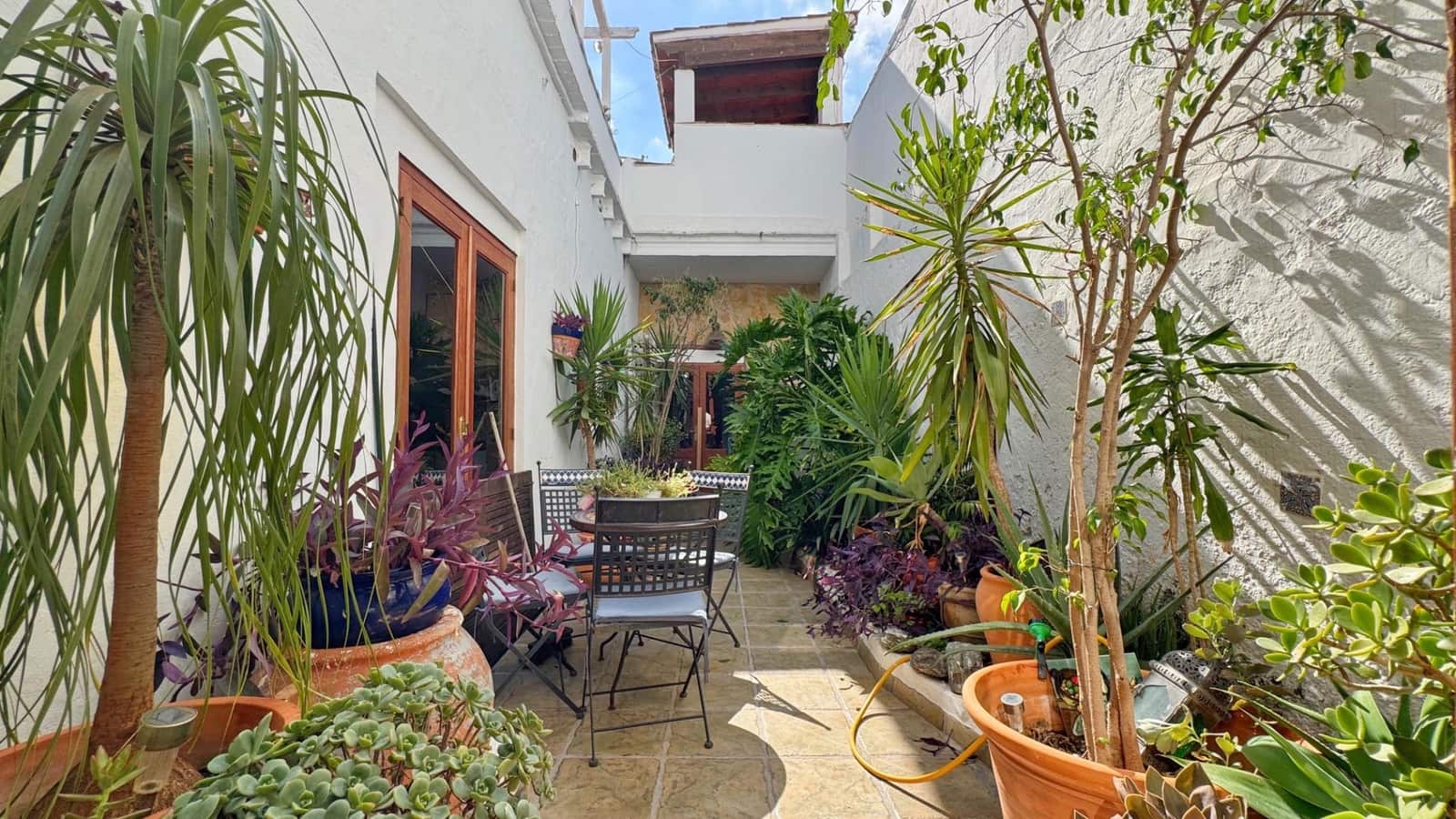 6 bedroom Townhouse for sale in Adsubia - € 285,000 (Ref: 10159693)
