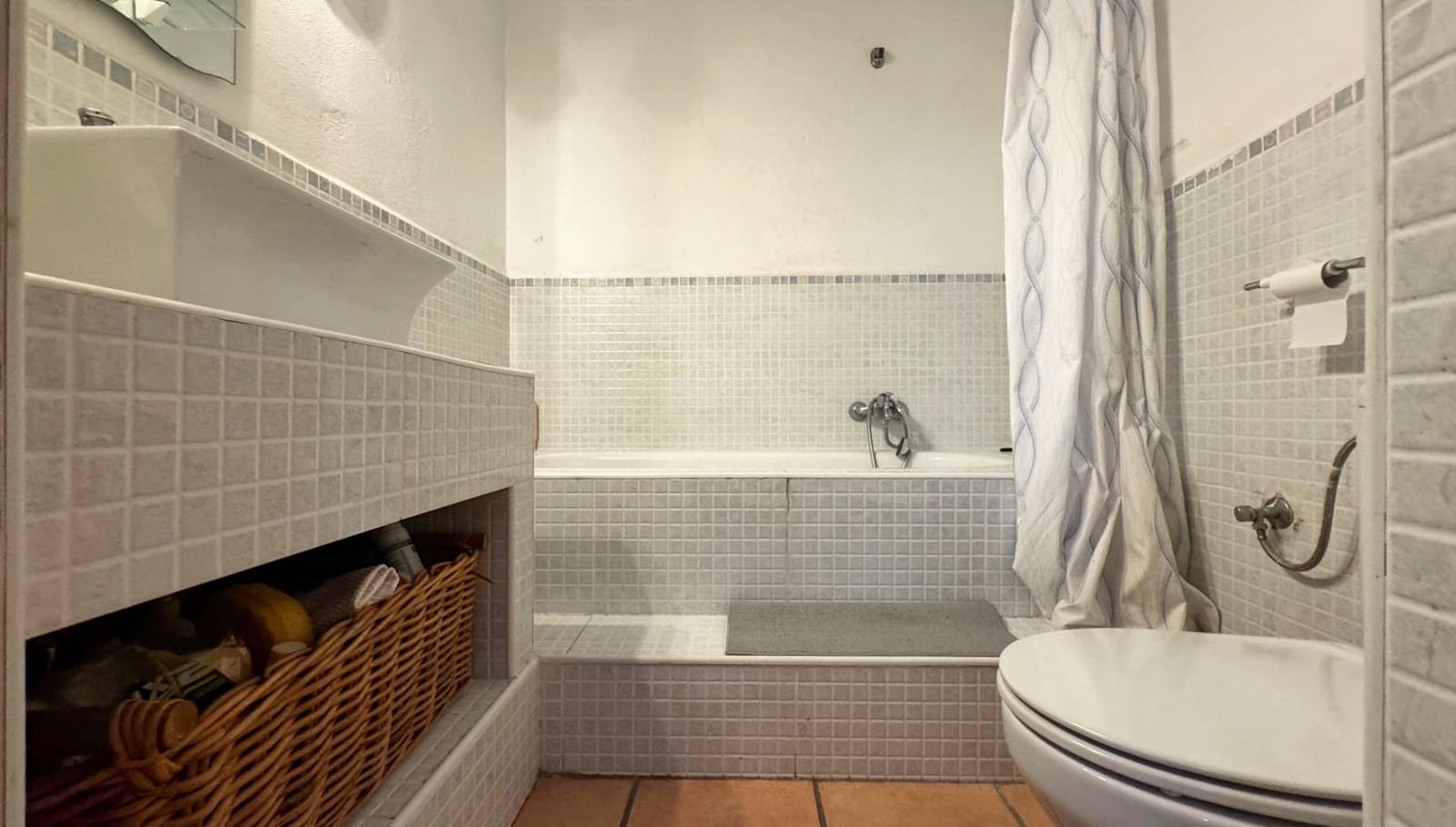 6 bedroom Townhouse for sale in Adsubia - € 285,000 (Ref: 10159693)