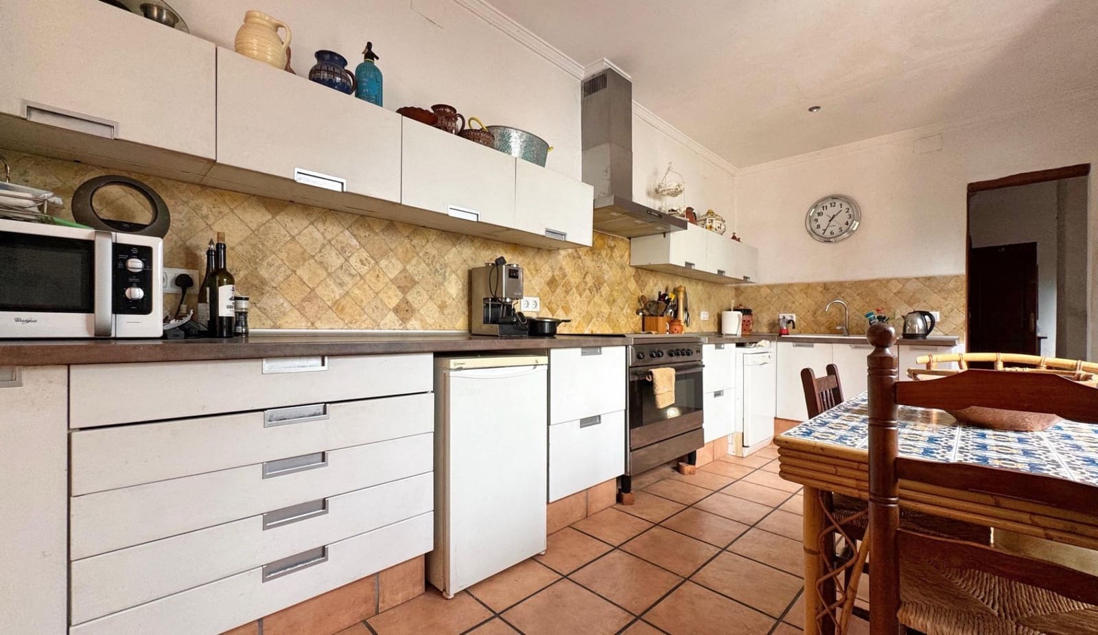 6 bedroom Townhouse for sale in Adsubia - € 285,000 (Ref: 10159693)