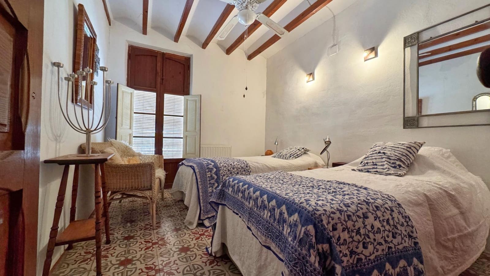 6 bedroom Townhouse for sale in Adsubia - € 285,000 (Ref: 10159693)