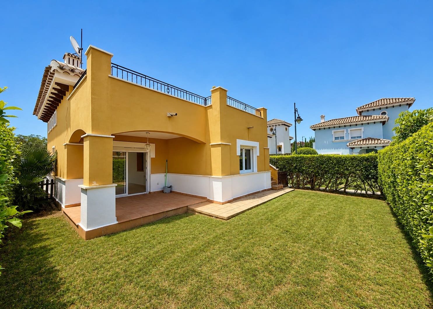 2 Zimmer Villa zu verkaufen in Mar Menor Golf Resort mit Garage - 279.950 € (Ref: 10133485)