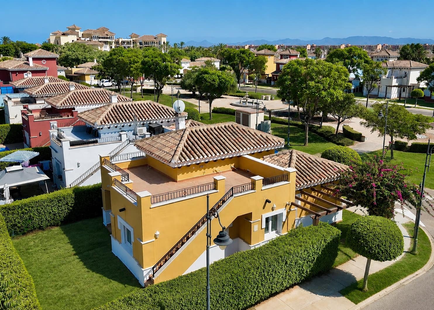 2 Zimmer Villa zu verkaufen in Mar Menor Golf Resort mit Garage - 279.950 € (Ref: 10133485)