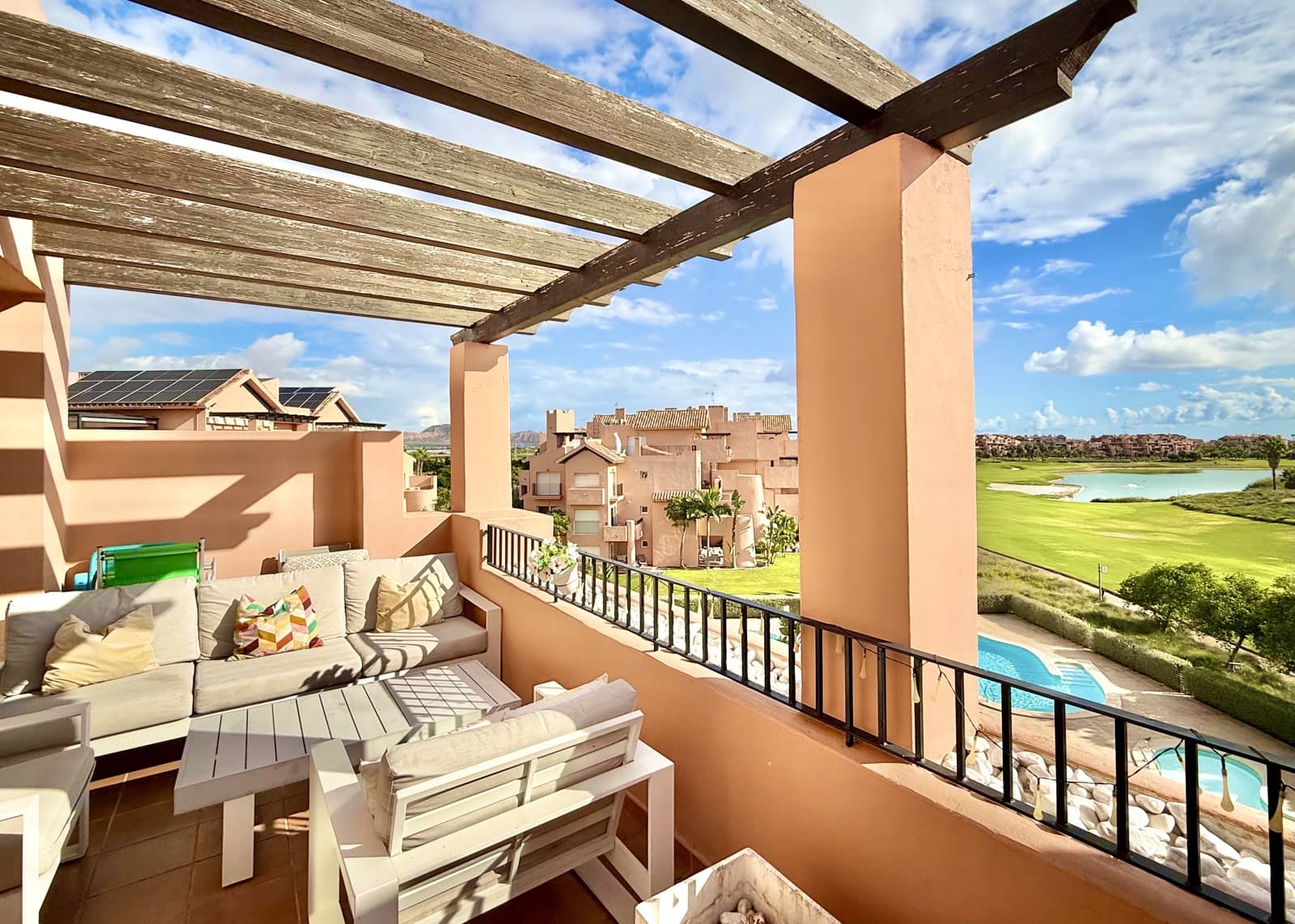 2 soverom Leilighet til salgs i Mar Menor Golf Resort med svømmebasseng garasje - € 255 000 (Ref: 10160071)