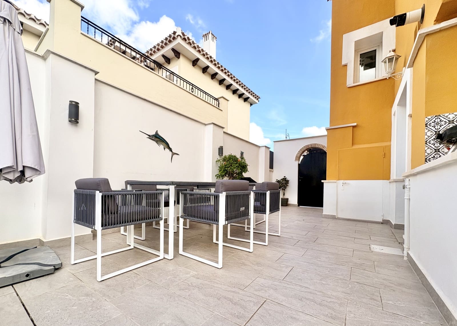 3 bedroom Villa for sale in Mar Menor Golf Resort with pool - € 525,000 (Ref: 10161938)