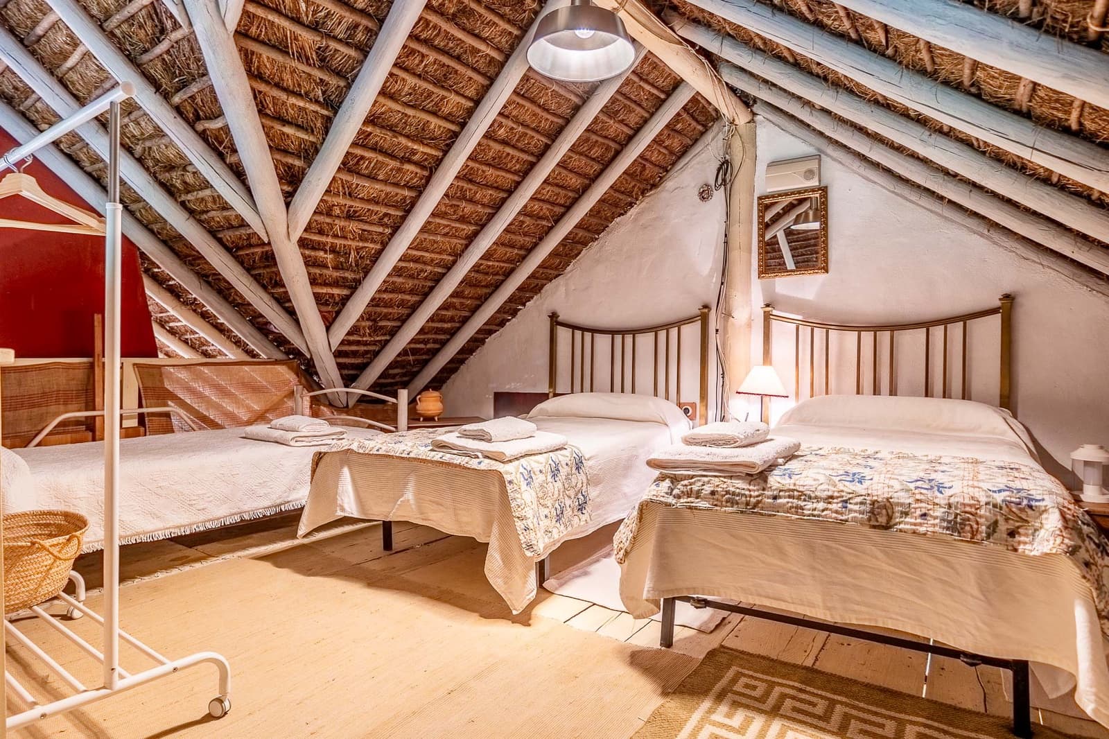 Rakentamaton maa myytävänä paikassa Villamanrique de la Condesa - 1 990 000 € (Ref: 10156128)