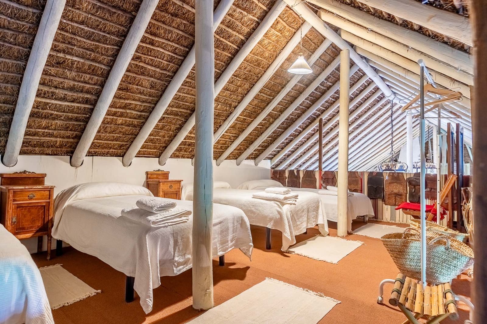 Rakentamaton maa myytävänä paikassa Villamanrique de la Condesa - 1 990 000 € (Ref: 10156128)