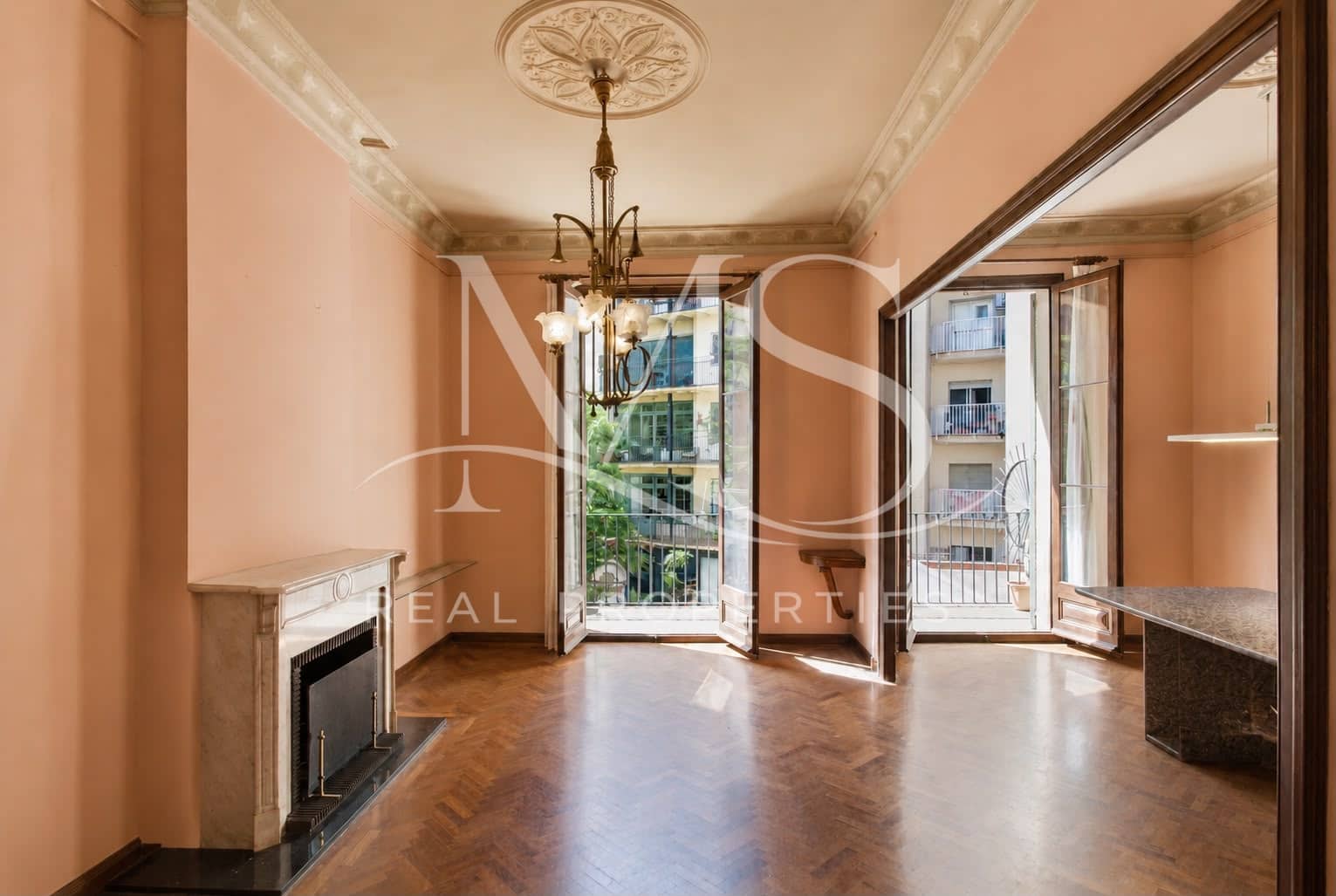 Apartamento de 5 habitaciones en Barcelona ciudad en venta - 1.280.000 € (Ref: 10113248)