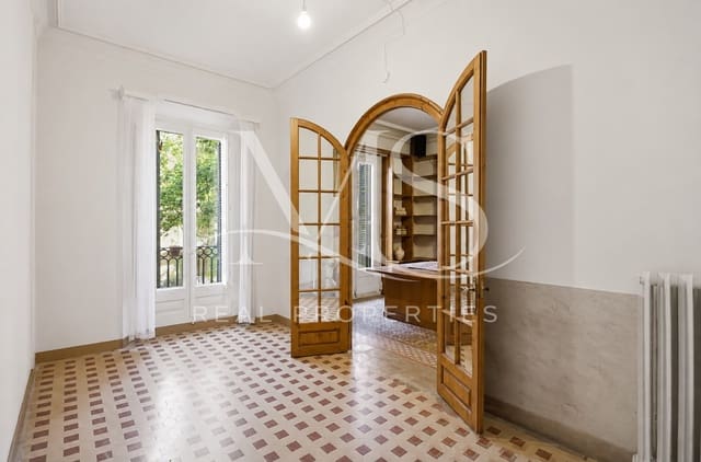Apartamento de 5 habitaciones en La Dreta de L'Eixample, Barcelona ciudad en venta - 1.280.000 € (Ref: 10113248)