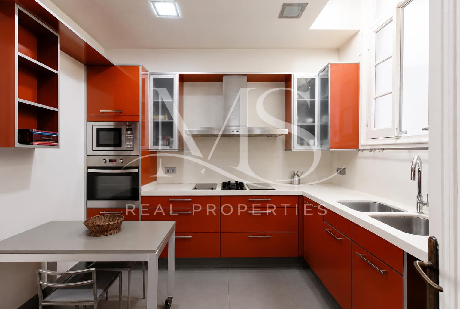 Apartamento de 5 habitaciones en Barcelona ciudad en venta - 1.280.000 € (Ref: 10113248)