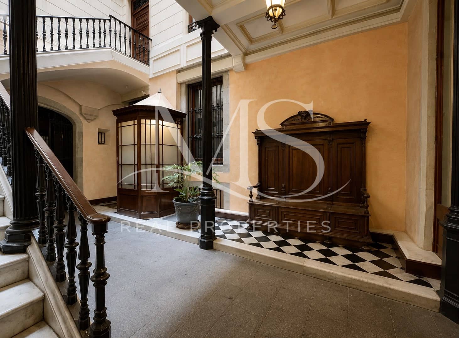 Apartamento de 5 habitaciones en Barcelona ciudad en venta - 1.280.000 € (Ref: 10113248)