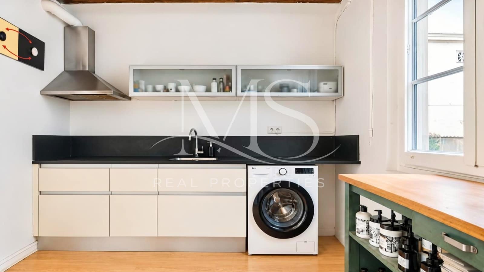 1 sovrum Lägenhet till salu i Barcelona stad - 500 000 € (Ref: 10113255)
