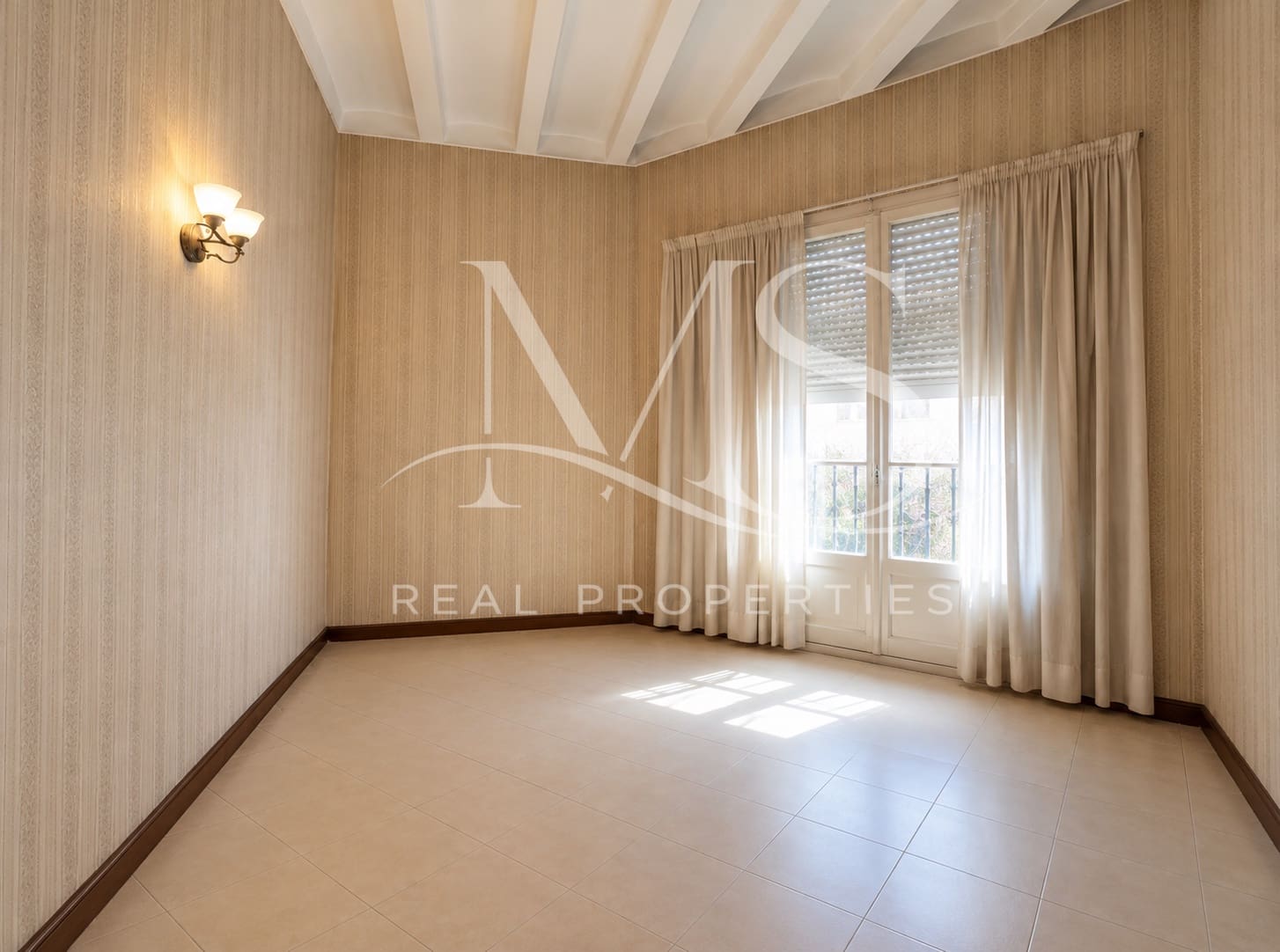 8 sovrum Hus till salu i El Prat de Llobregat med pool garage - 2 500 000 € (Ref: 10165256)