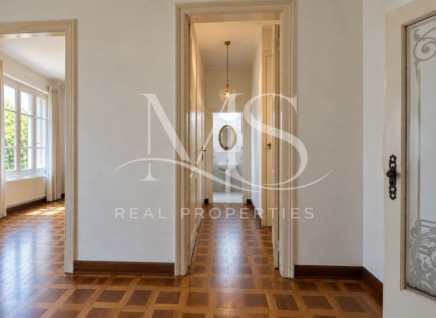 8 sovrum Hus till salu i El Prat de Llobregat med pool garage - 2 500 000 € (Ref: 10165256)