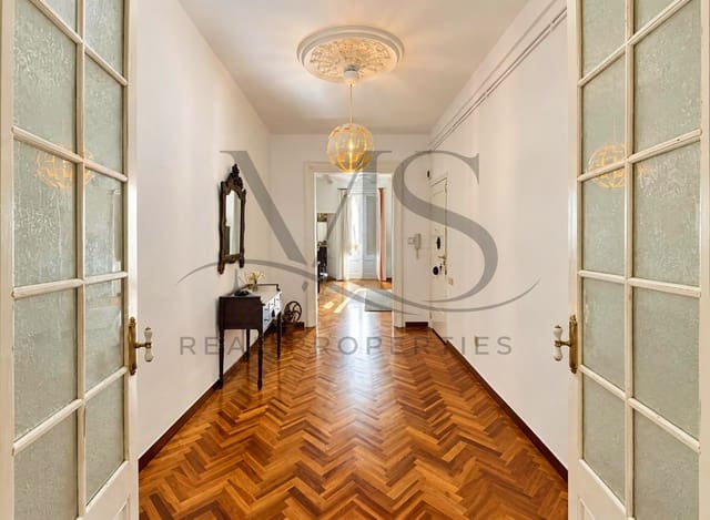 5 soverom Leilighet til salgs i Sant Pere, Santa Caterina i La Ribera, Barcelona by - € 990 000 (Ref: 10168876)