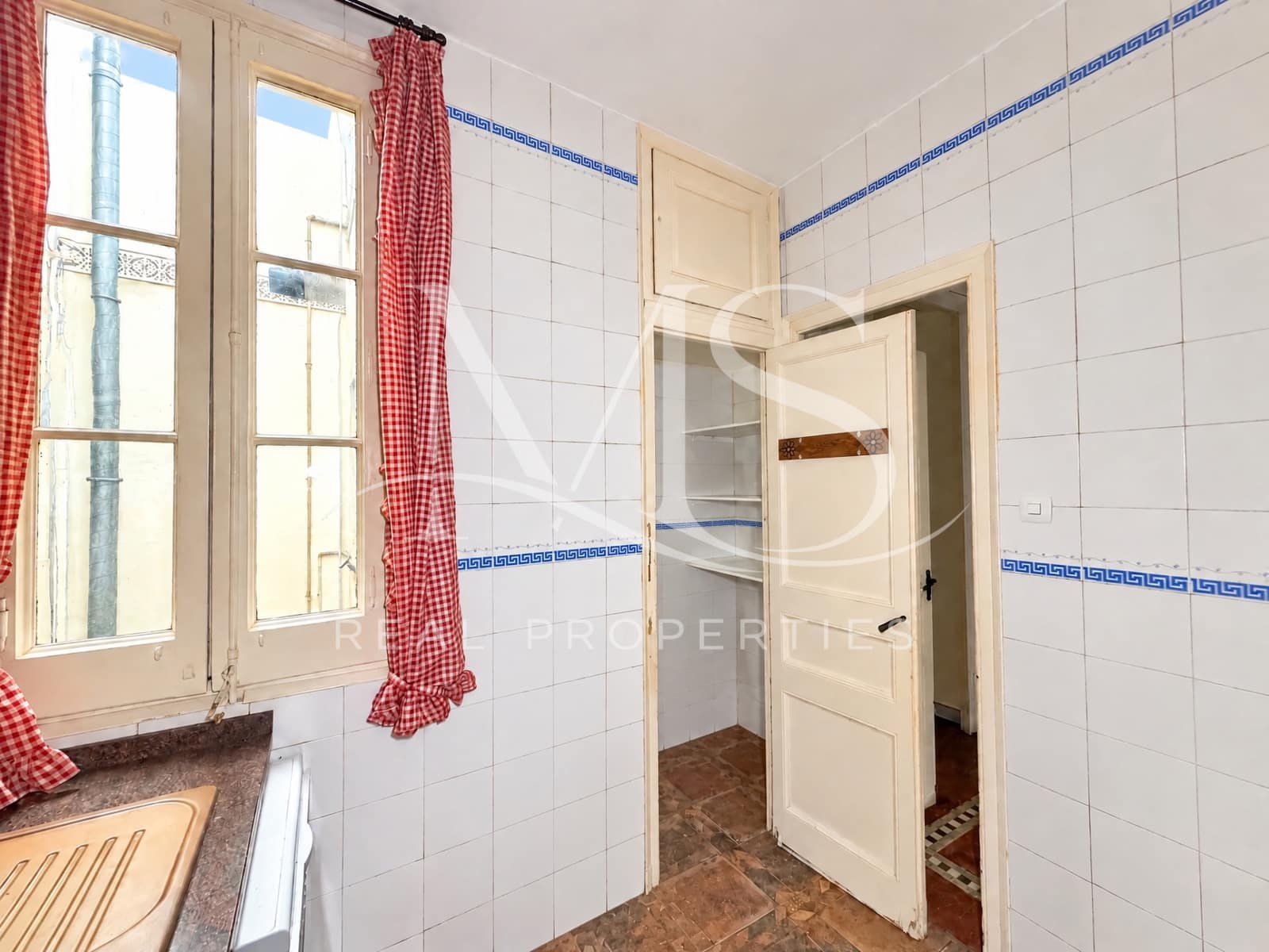 4 Zimmer Apartment zu verkaufen in Barcelona Stadt - 699.900 € (Ref: 10172307)