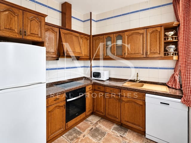 4 soveværelse Lejlighed til salg i La Dreta de L'Eixample, Barcelona by - € 699.900 (Ref: 10172307)