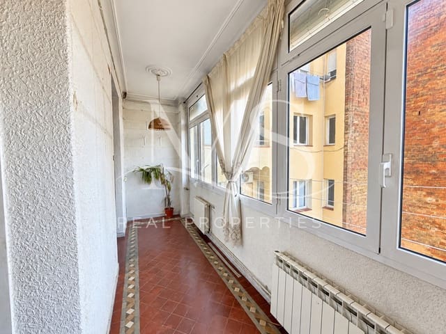4 soveværelse Lejlighed til salg i La Dreta de L'Eixample, Barcelona by - € 699.900 (Ref: 10172307)
