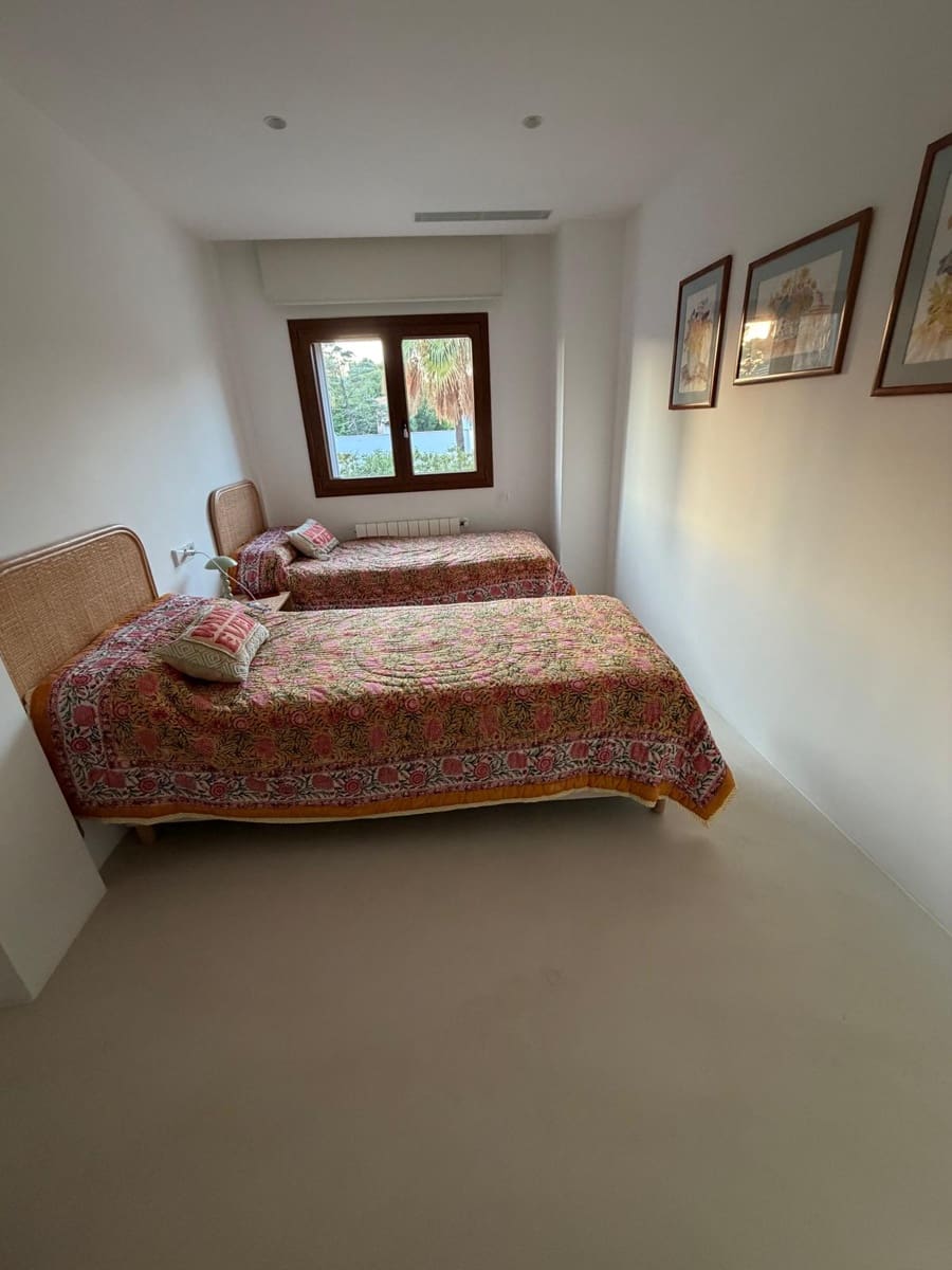 4 camera da letto Appartamento sulla Spiaggia da affittare in Son Servera con piscina - 2.900 € (Rif: 10130571)