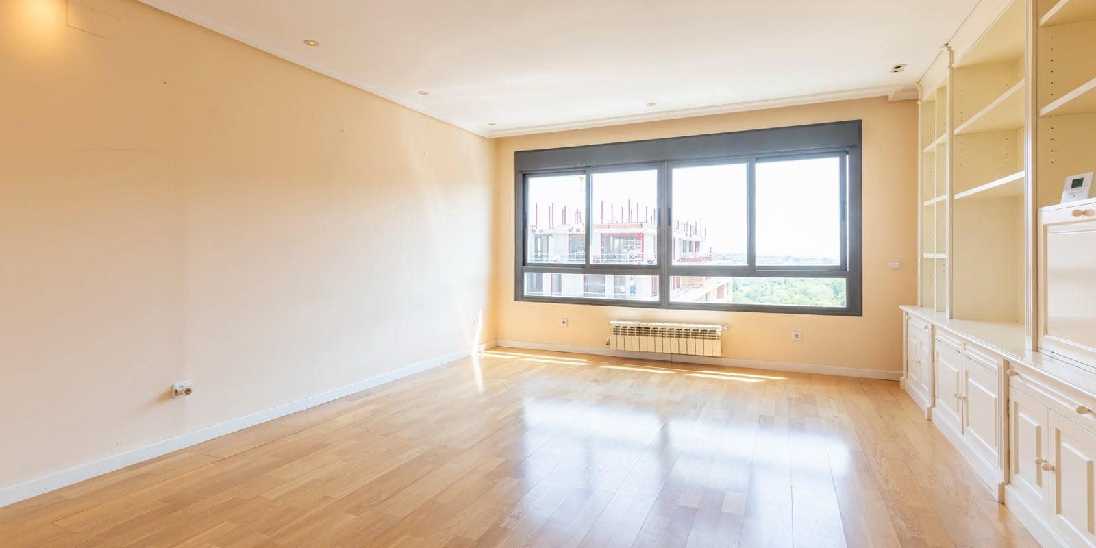 3 sypialnia Mieszkanie na sprzedaż w Miasto Madryt z basenem garażem - 849 000 € (Ref: 10113424)