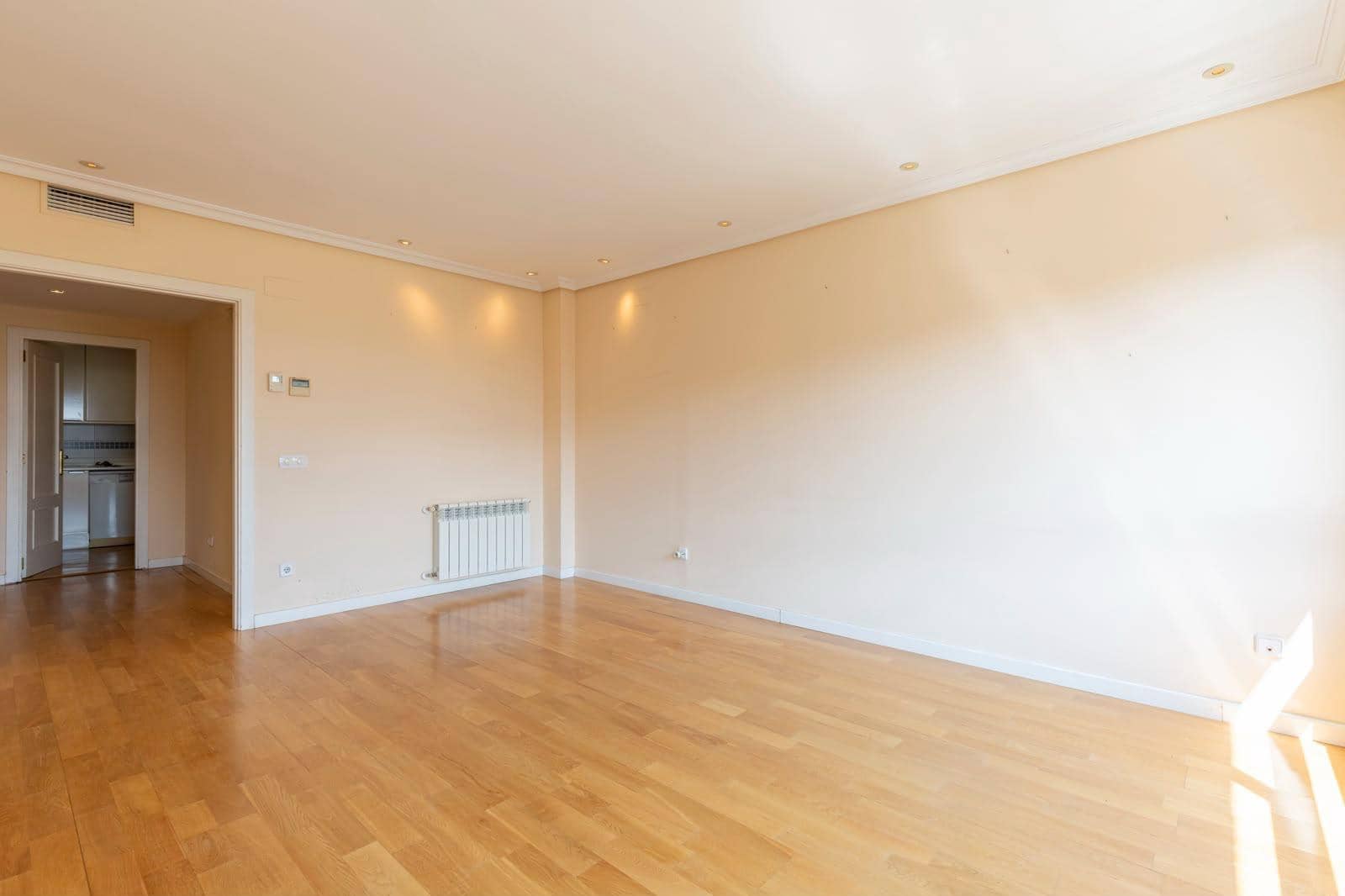 3 sypialnia Mieszkanie na sprzedaż w Miasto Madryt z basenem garażem - 849 000 € (Ref: 10113424)