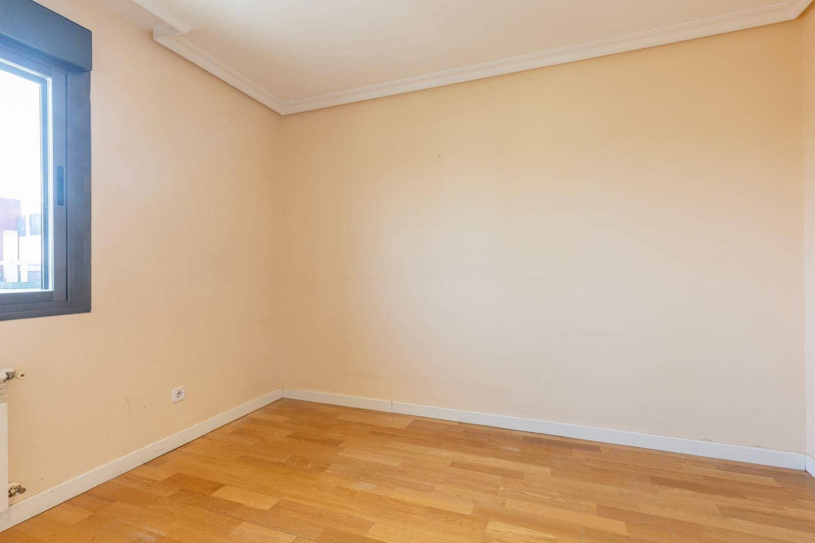 3 sypialnia Mieszkanie na sprzedaż w Miasto Madryt z basenem garażem - 849 000 € (Ref: 10113424)