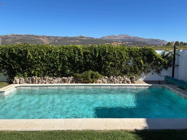 2 bedroom Villa for sale in Ronda with pool garage - € 439,000 (Ref: 10120278)