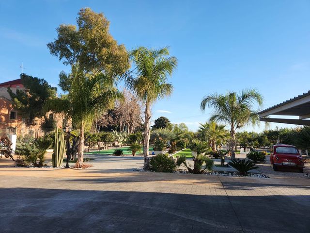 4 Zimmer Villa zu verkaufen in Alcantarilla mit Pool Garage - 730.000 € (Ref: 10124740)