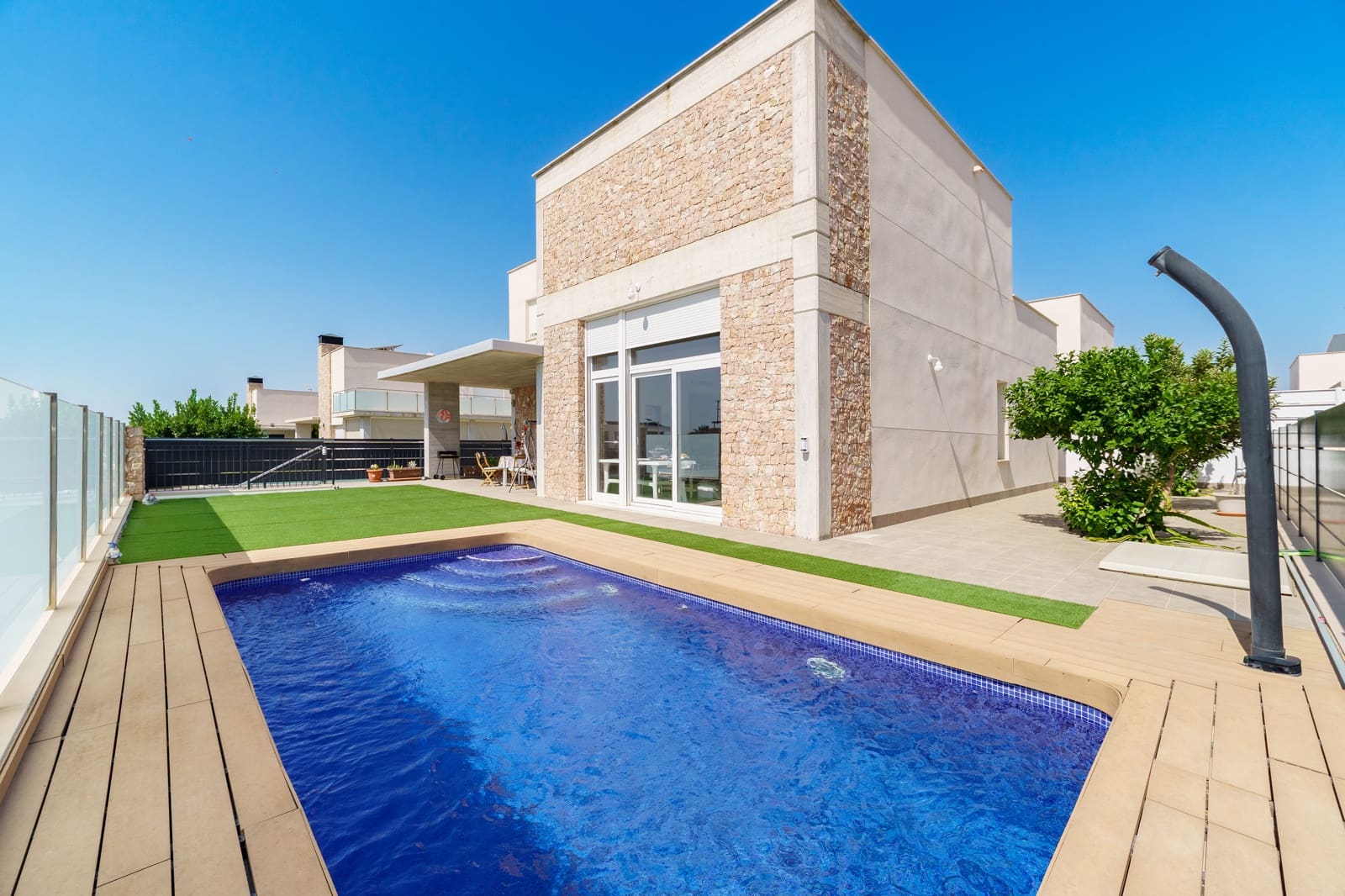 4 Zimmer Villa zu verkaufen in La Alcayna mit Pool Garage - 559.000 € (Ref: 10124743)