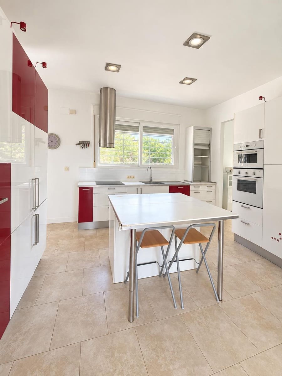 4 chambre Villa/Maison à vendre à Blanca avec piscine garage - 650 000 € (Ref: 10155333)