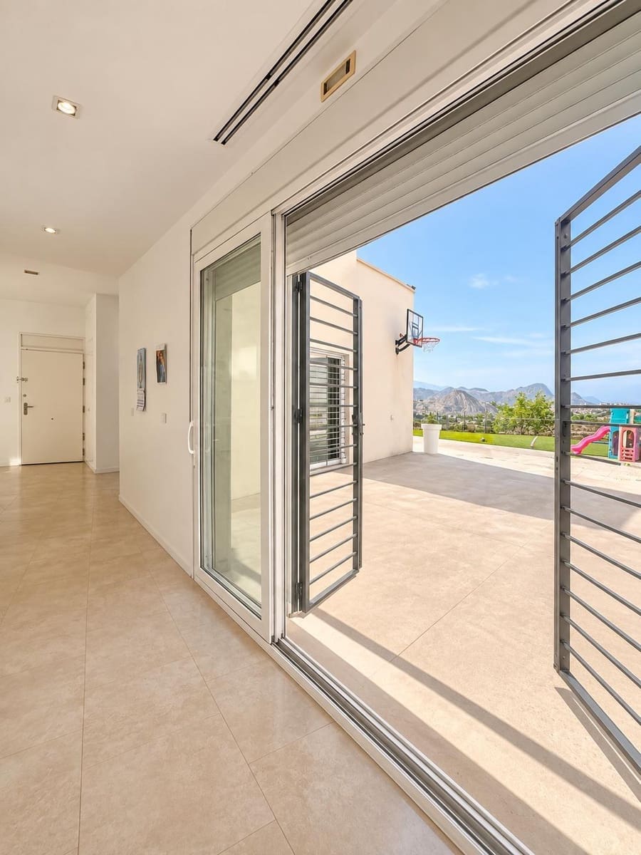 4 chambre Villa/Maison à vendre à Blanca avec piscine garage - 650 000 € (Ref: 10155333)
