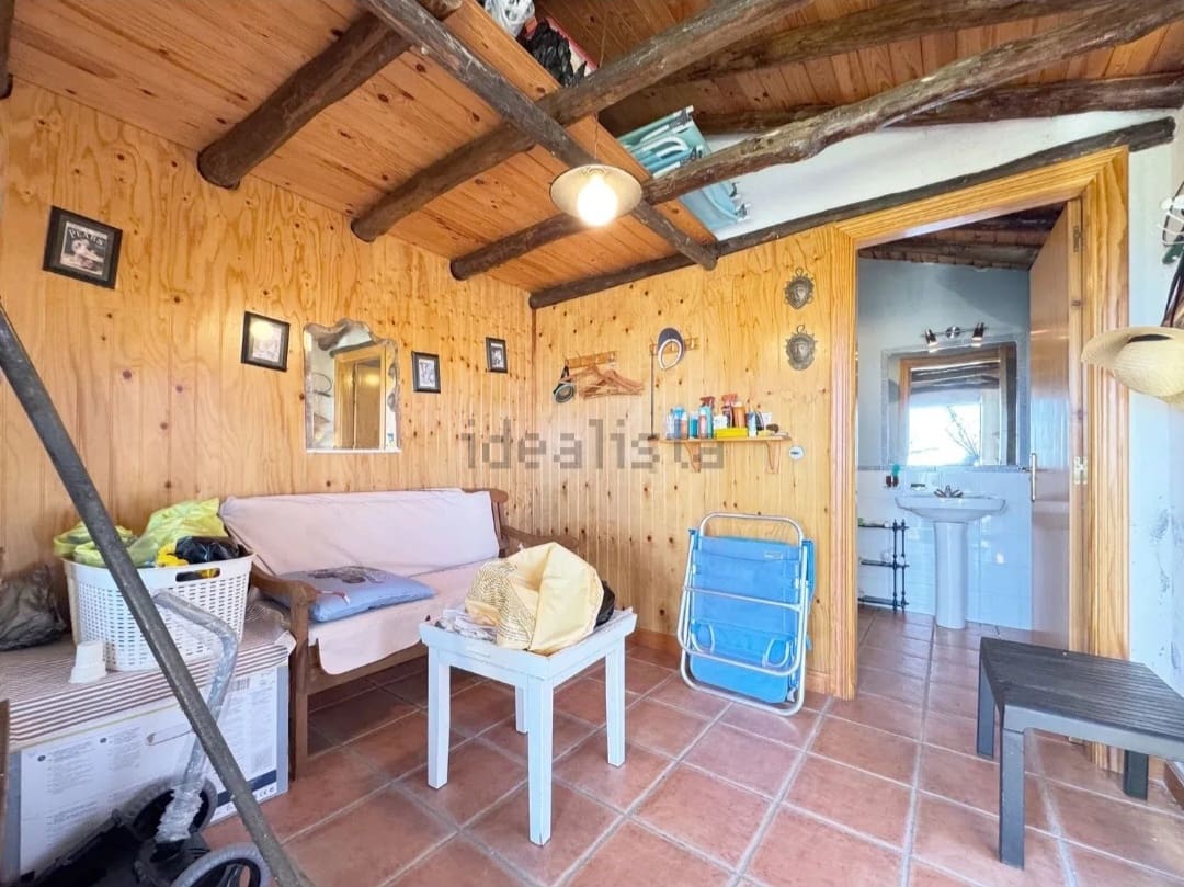 5 bedroom Finca/Country House for sale in Bejar with pool garage - € 550,000 (Ref: 10127282)