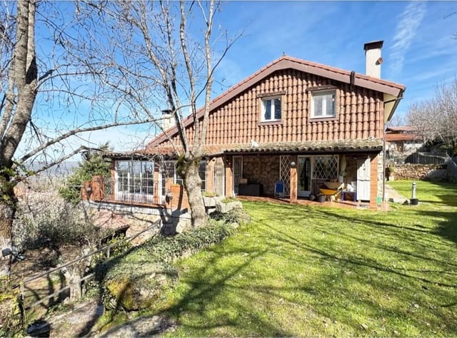 5 bedroom Finca/Country House for sale in Béjar with pool garage - € 550,000 (Ref: 10127282)