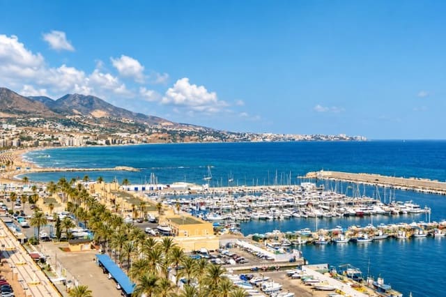 2 sypialnia Apartament do wynajęcia w Centro ciudad, Fuengirola - 1 600 € (Ref: 10165523)