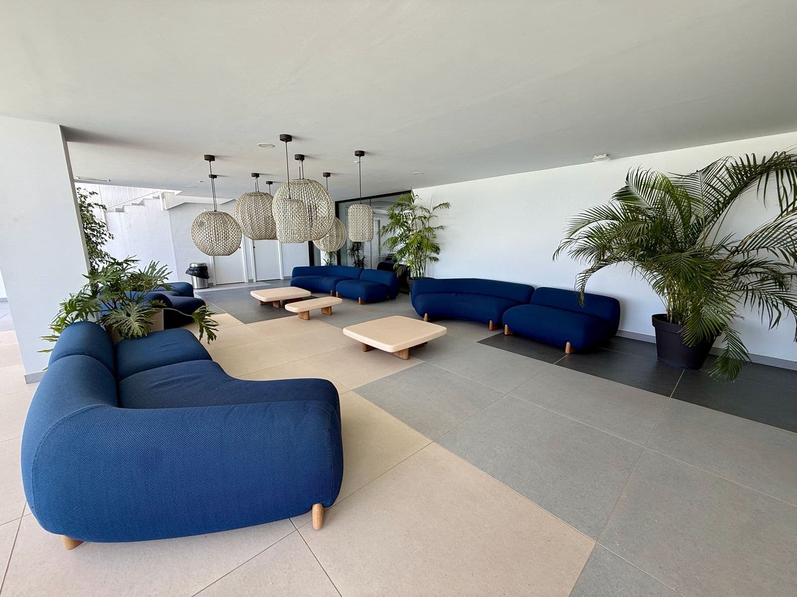 Apartamento de 2 habitaciones en Carvajal en alquiler con piscina garaje - 3.500 € (Ref: 10176004)