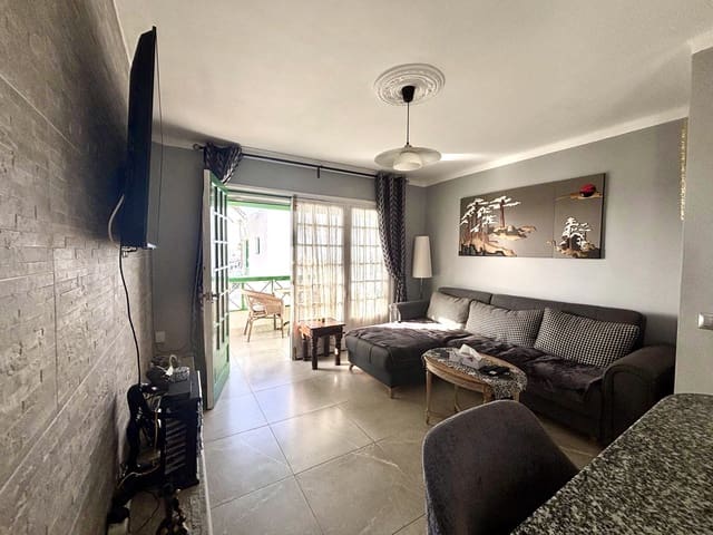 1 soveværelse Lejlighed til salg i Puerto del Carmen, Tías med swimmingpool - € 256.000 (Ref: 10145372)