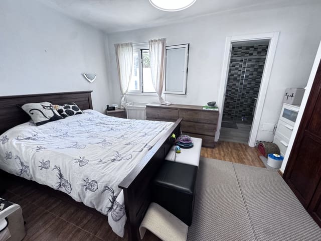 1 chambre Appartement à vendre à Puerto del Carmen, Tías avec piscine - 229 000 € (Ref: 10154356)