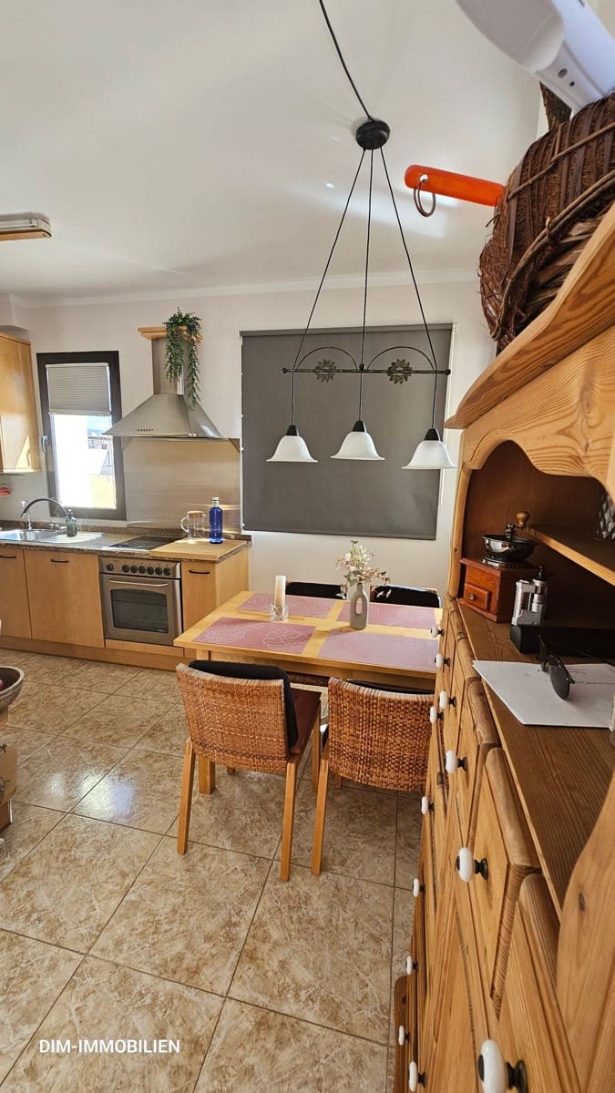 Penthouse til salgs i Vecindario med garasje - € 269 000 (Ref: 10136665)