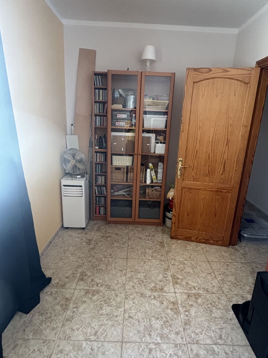 Penthouse til salgs i Vecindario med garasje - € 269 000 (Ref: 10136665)