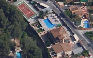 8 soveværelse Finca/Landehus til salg i Dénia med swimmingpool garage - € 935.000 (Ref: 10135149)