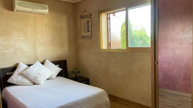 7 slaapkamer Villa te koop in Dos Hermanas met zwembad - € 948.000 (Ref: 10155790)