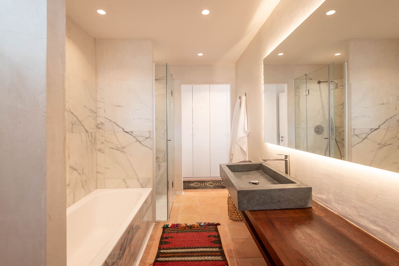 4 sypialnia Dom na sprzedaż w Santa Eulalia / Santa Eularia z basenem garażem - 2 350 000 € (Ref: 10173079)