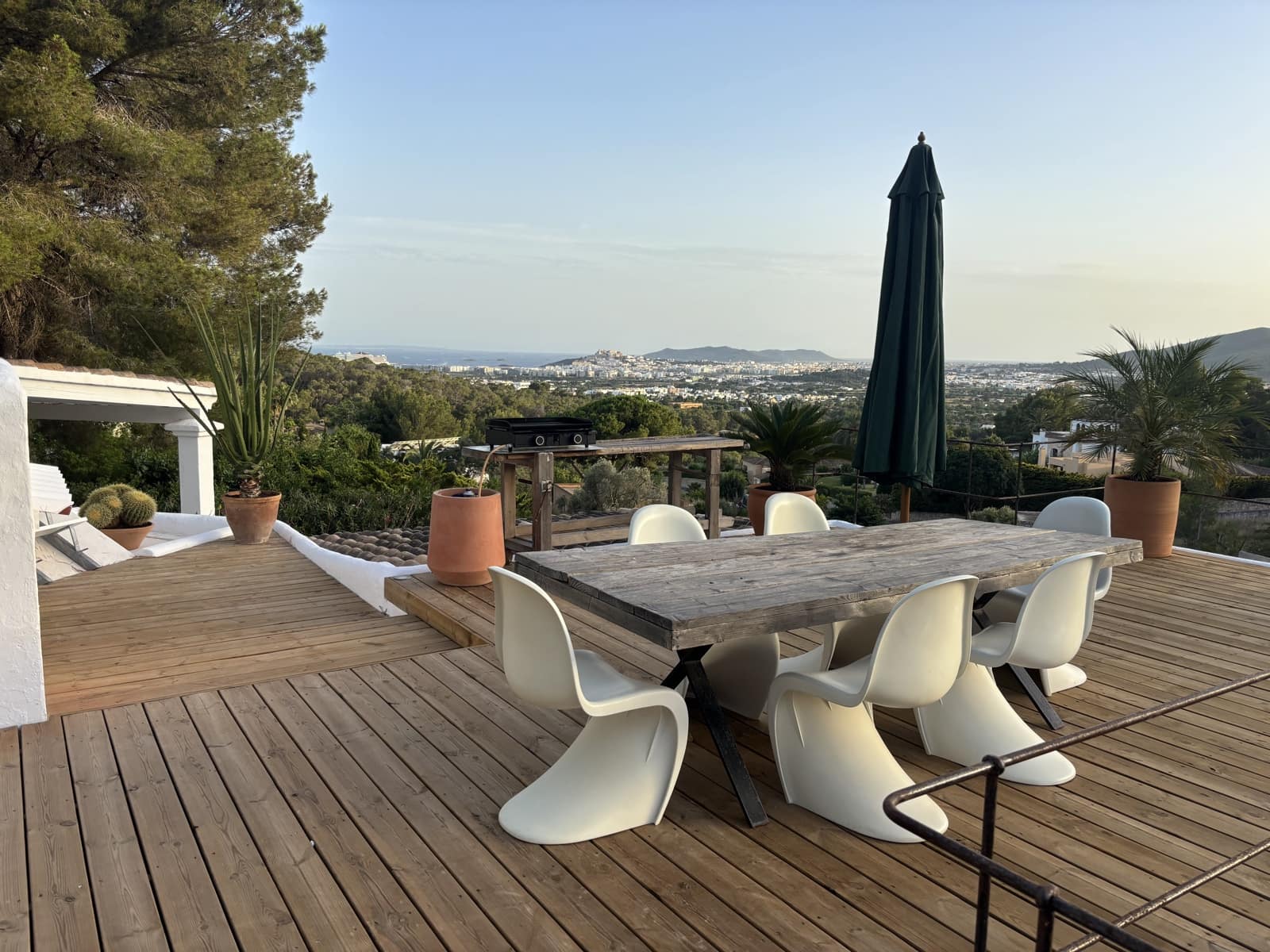 4 sypialnia Dom na sprzedaż w Santa Eulalia / Santa Eularia z basenem garażem - 2 350 000 € (Ref: 10173079)